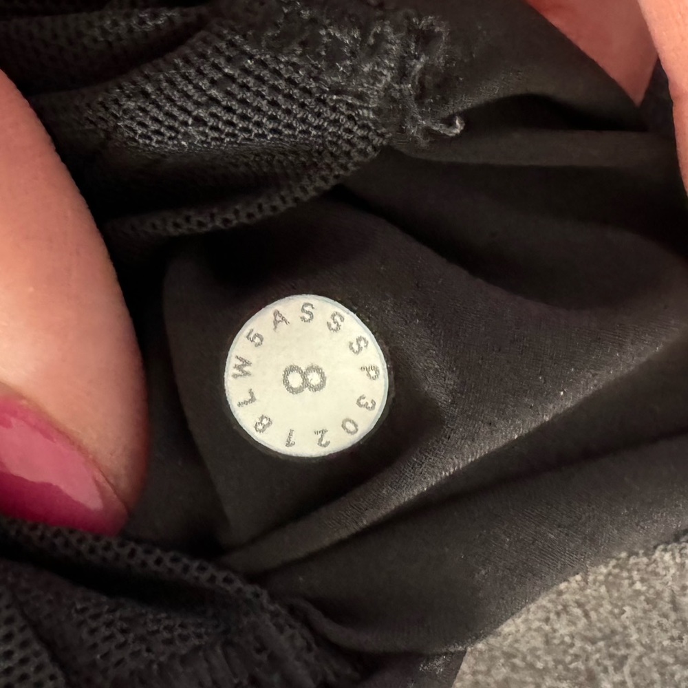Lululemon drawstring pant - Picture 3 of 3